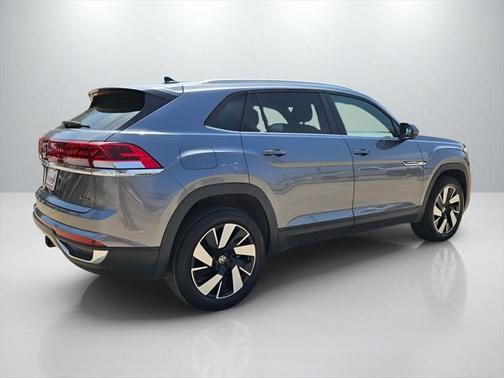 2024 Volkswagen Atlas Cross Sport 2.0T SE w/Technology 4MOTION