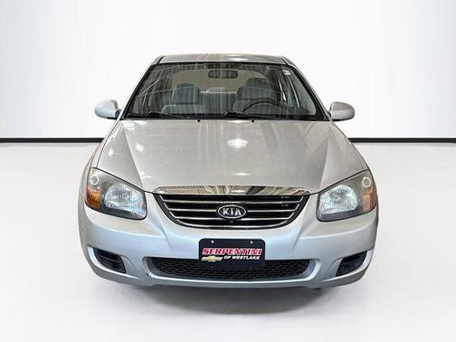 Silver 2009 Kia Spectra LX