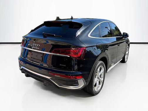 2021 Audi Q5 45 Premium Plus