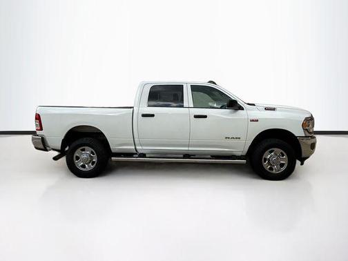 2021 RAM 2500 Tradesman Crew Cab 4x4 6'4' Box