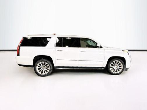 Crystal White Tricoat 2019 Cadillac Escalade ESV Luxury