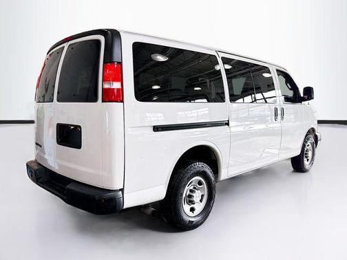 2019 Chevrolet Express 3500 LS