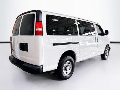 2019 Chevrolet Express 3500 LS