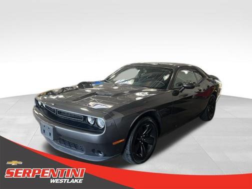 2018 Dodge Challenger SXT