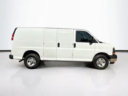 2020 Chevrolet Express 2500 RWD 2500 Regular Wheelbase WT