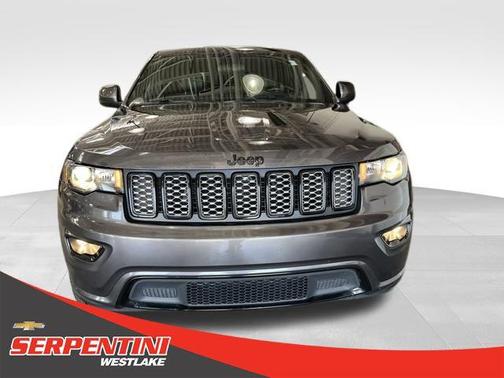 2021 Jeep Grand Cherokee Laredo