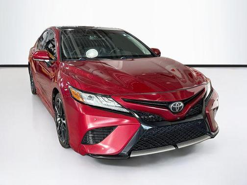 Ruby Flare Pearl 2018 Toyota Camry XSE