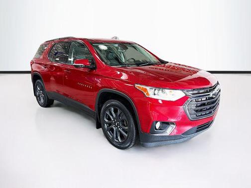 Cajun Red Tintcoat 2020 Chevrolet Traverse RS