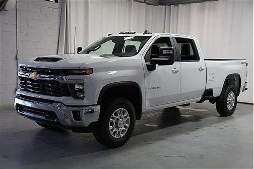2025 Chevrolet Silverado 3500 LT
