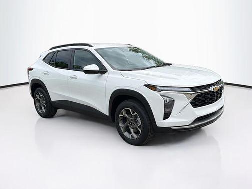 Summit White 2026 Chevrolet Trax LT