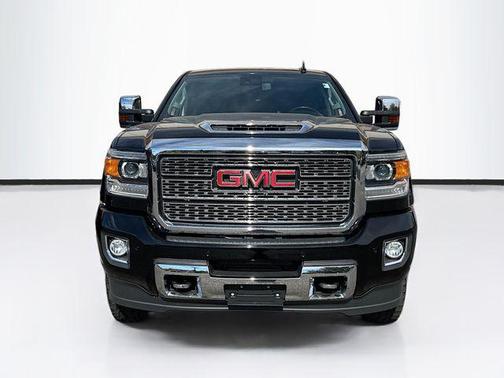 2019 GMC Sierra 2500 Denali