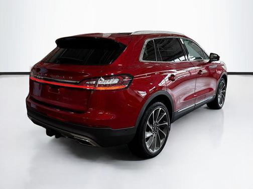 2021 Lincoln Nautilus Reserve