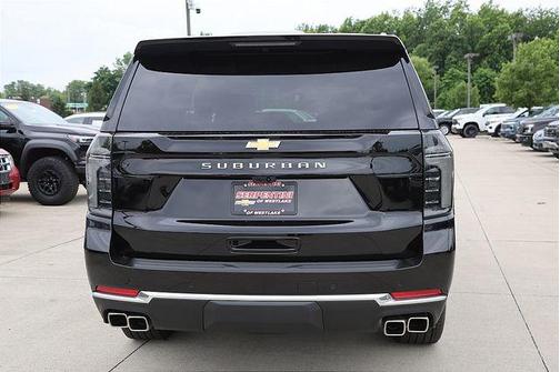 2025 Chevrolet Suburban 4WD High Country