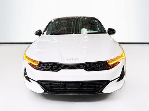 Glacial White Pearl 2022 Kia K5 GT-Line
