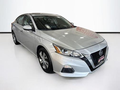 2020 Nissan Altima S FWD
