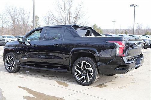 2024 Chevrolet Silverado EV First-Edition RST 4WD