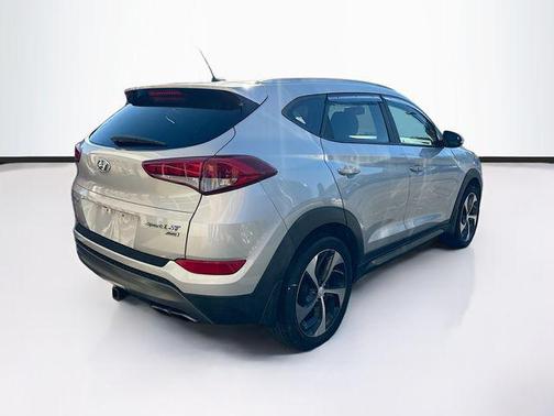 2016 Hyundai TUCSON Sport