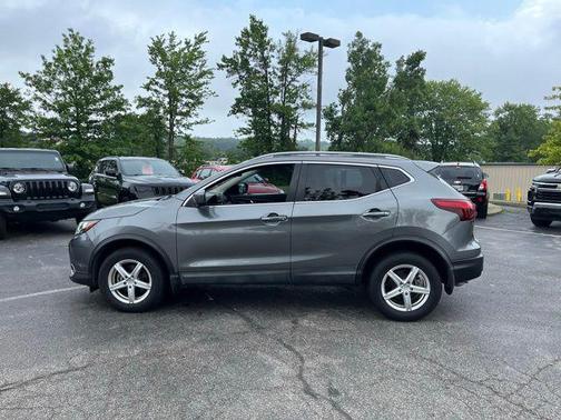 2018 Nissan Rogue Sport SL