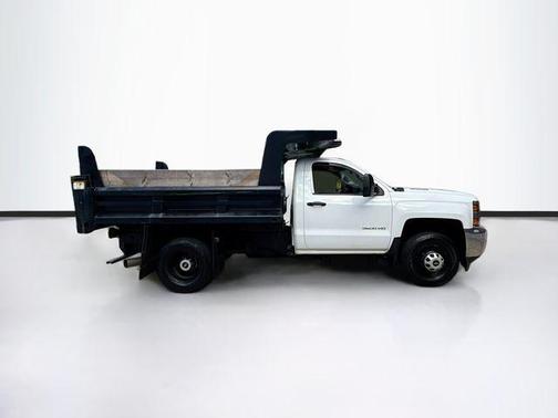 2016 Chevrolet Silverado 3500 WT