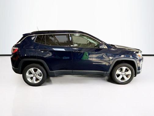 2017 Jeep New Compass Latitude