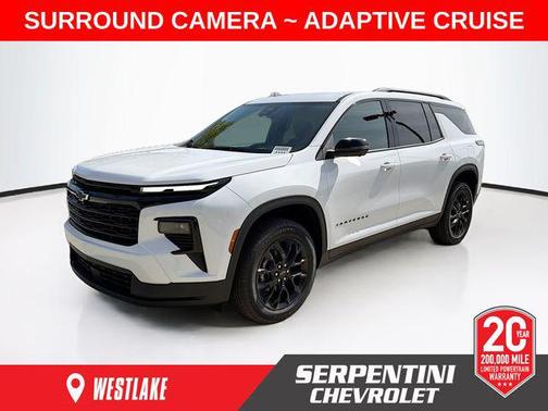 Summit White 2026 Chevrolet Traverse LT