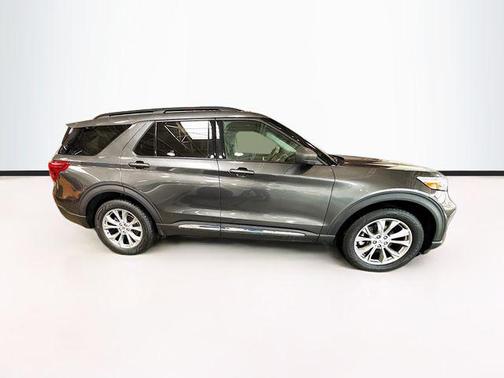 MAGNETIC METALLIC 2020 Ford Explorer XLT