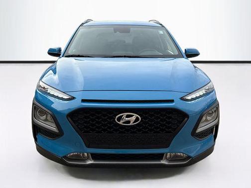 2020 Hyundai KONA SEL Plus