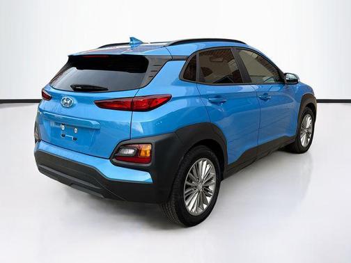 2020 Hyundai KONA SEL Plus