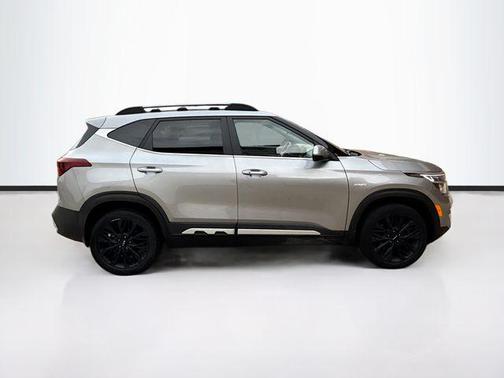 2022 Kia Seltos Nightfall Edition