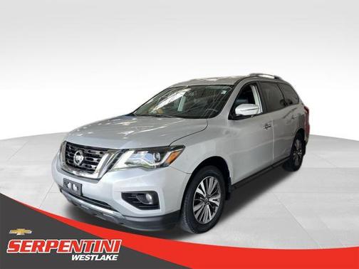 2018 Nissan Pathfinder SL
