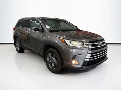 2017 Toyota Highlander Limited Platinum