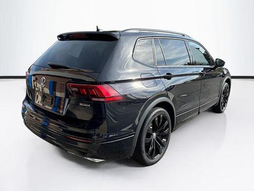 2021 Volkswagen Tiguan 2.0T SE R-Line Black 4MOTION