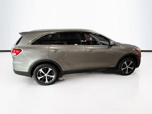 2017 Kia Sorento EX