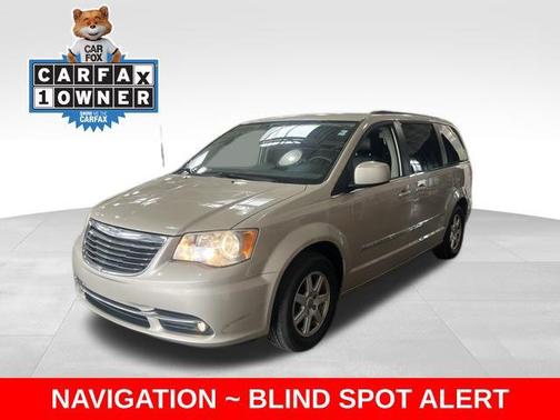 2012 Chrysler Town & Country Touring