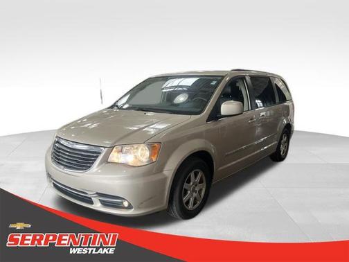 2012 Chrysler Town & Country Touring