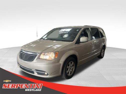 2012 Chrysler Town & Country Touring