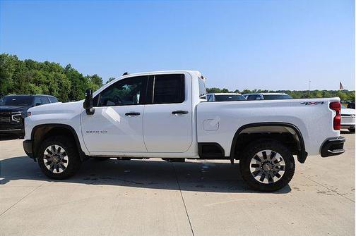 2025 Chevrolet Silverado 2500 Custom