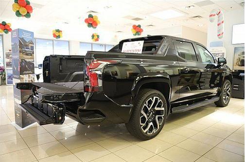 2024 Chevrolet Silverado EV First-Edition RST 4WD