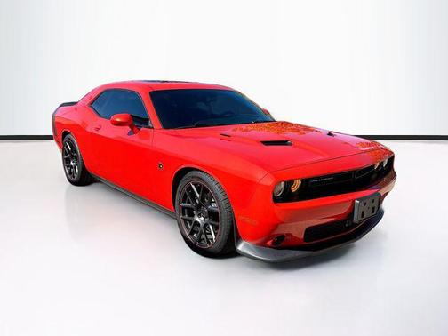 2016 Dodge Challenger R/T Scat Pack