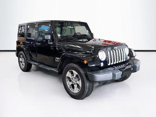 Black Clearcoat 2018 Jeep Wrangler JK Unlimited Sahara