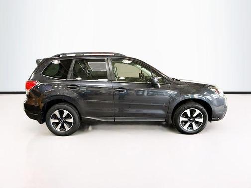 Dark Gray Metallic 2018 Subaru Forester 2.5i Limited