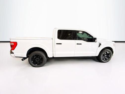 STAR WHITE METALLIC TRICOAT 2021 Ford F-150 Platinum