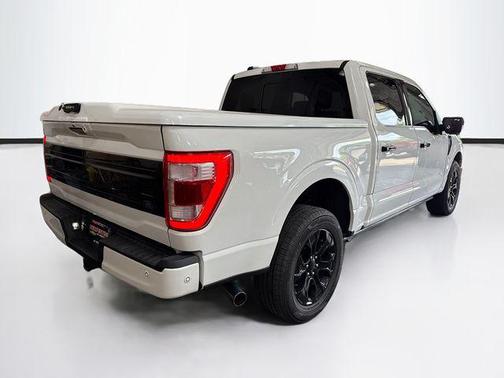 STAR WHITE METALLIC TRICOAT 2021 Ford F-150 Platinum