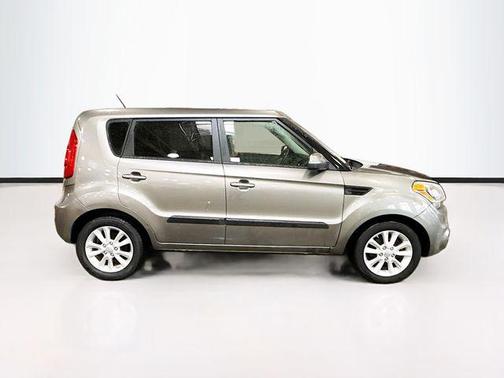 2012 Kia Soul +