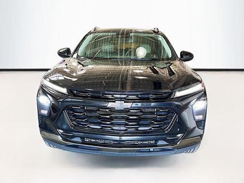 Mosaic Black Metallic 2024 Chevrolet Trax FWD ACTIV
