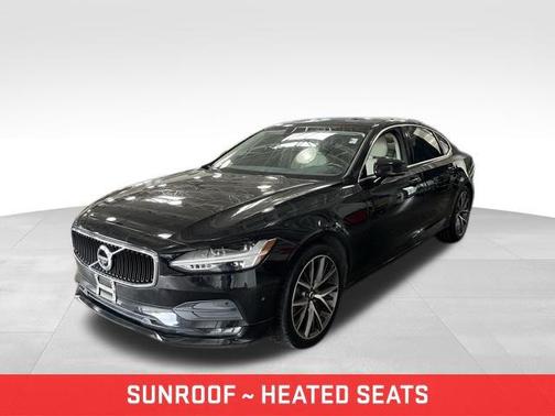 2018 Volvo S90 T5 Momentum
