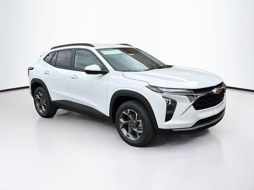 Summit White 2026 Chevrolet Trax LT