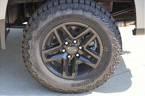 2025 Chevrolet Silverado 1500 Custom Trail Boss