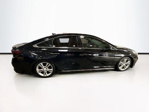 2019 Hyundai SONATA Sport