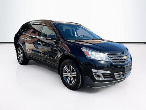 2017 Chevrolet Traverse 2LT
